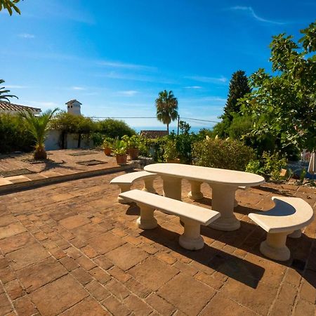 Private Heated Pool, Jacuzzi & 1225M2 Garden In Villa Cipreses Frigiliana Exterior foto